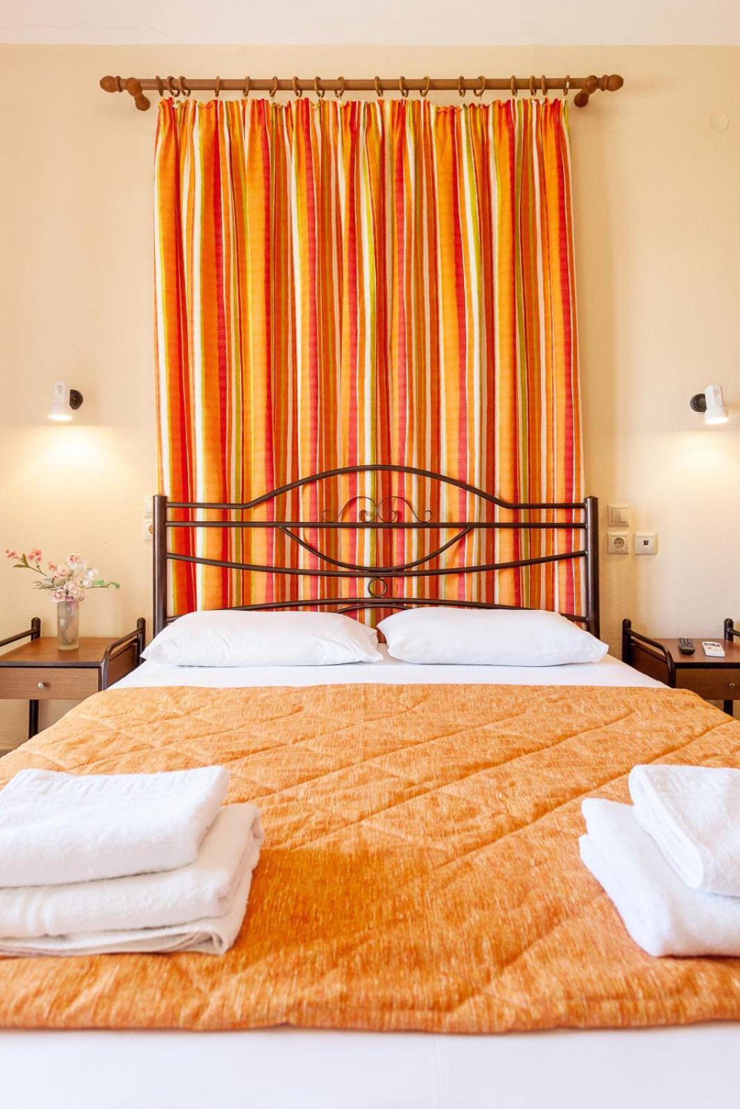 Mon Repos Aparthotel Panormos  Bagian luar foto