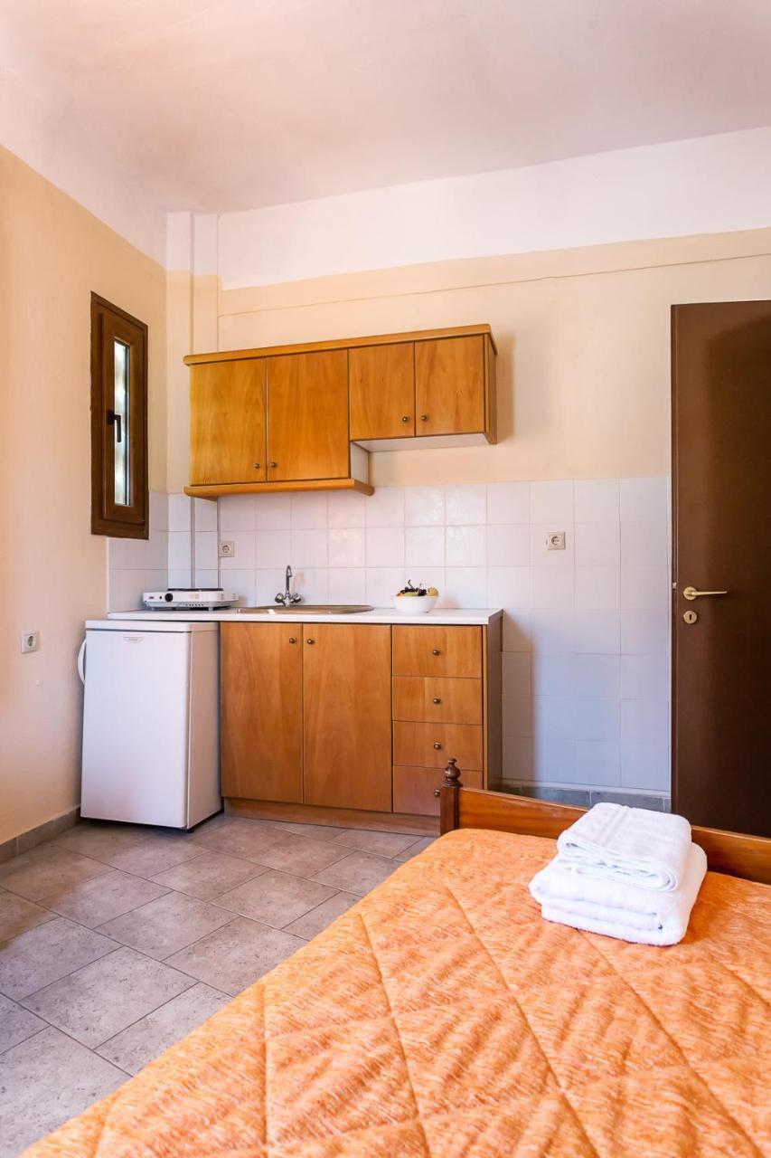 Mon Repos Aparthotel Panormos  Bagian luar foto