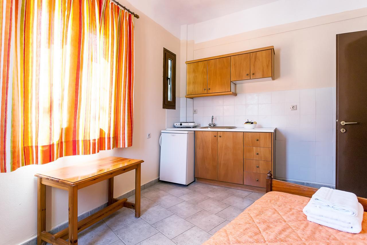 Mon Repos Aparthotel Panormos  Bagian luar foto